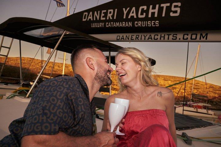 Heraklion: Dia Catamaran Cruise Mediterranean Meal & Water Fun