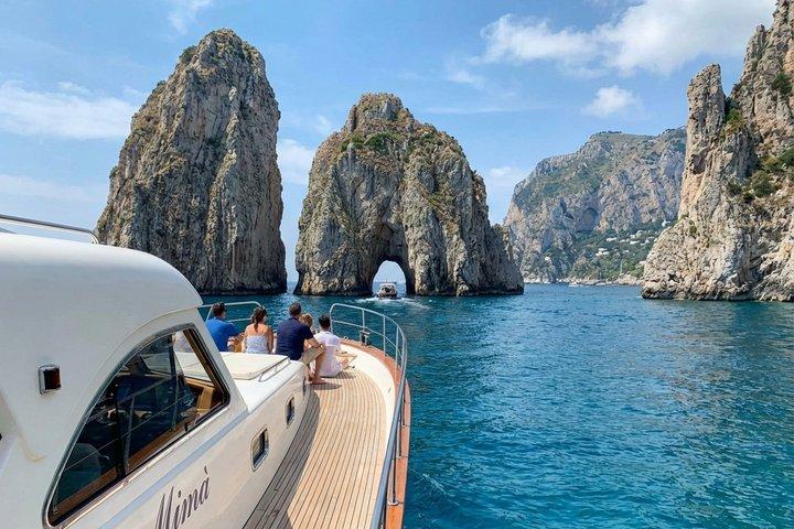 Capri Adventure Cruise: Sea Caves, Coastline & Blue Grotto Visit