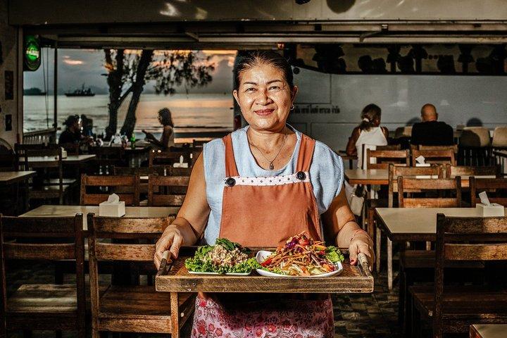 Samui Suppers Food Tour with 15+ Tastings