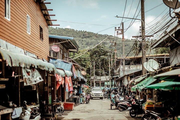 Samui Suppers Food Tour with 15+ Tastings