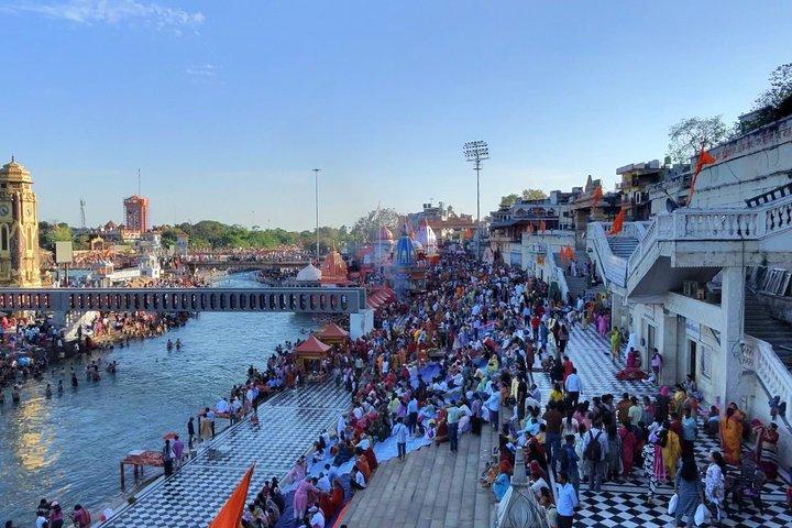 Haridwar Full Day Sightseeing Tour and Ganga Aarti with Guide