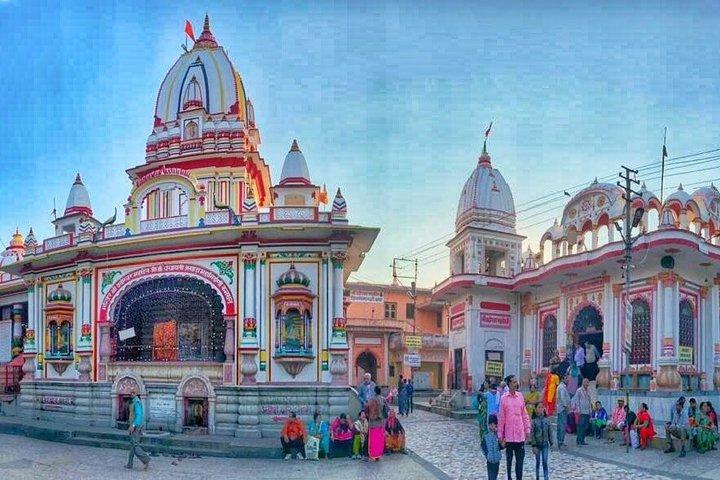 Haridwar Full Day Sightseeing Tour and Ganga Aarti with Guide