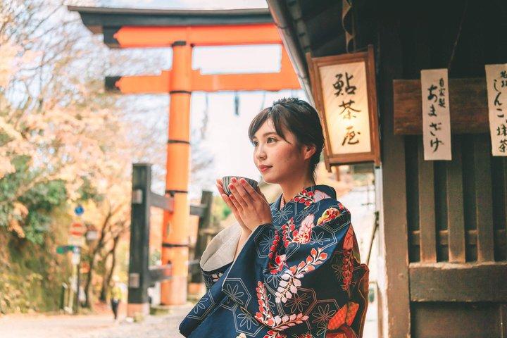 Kimono Rental Experience in Kyoto