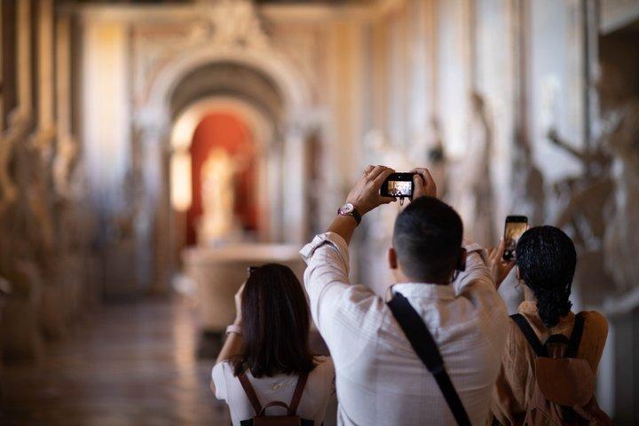 Wednesday Early Morning Sistine Chapel and Vatican I Max 6 People