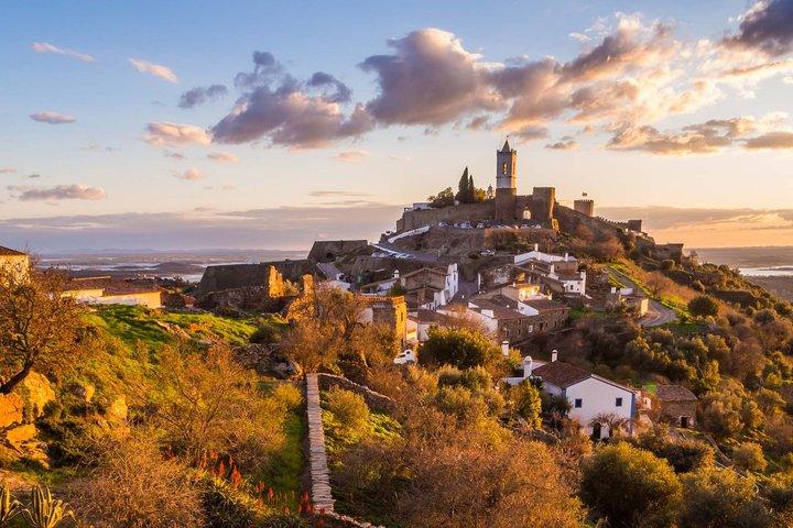 From Lisbon: Évora, Monsaraz, Wine Tasting & Cristo Rei