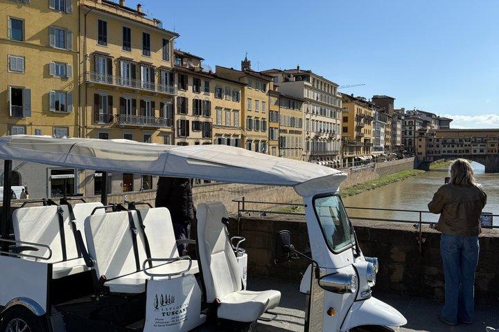 Florence Downtown Art Wonders Official City Tour by Golf Car