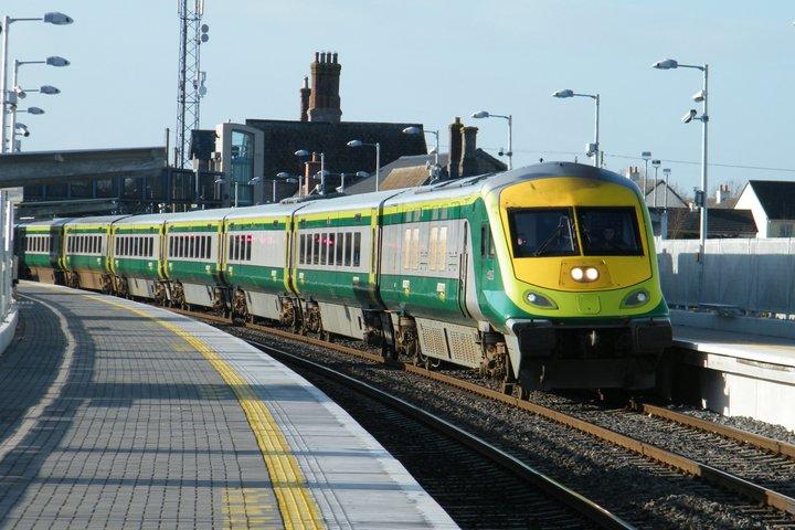 Sustainable Ring of Kerry Rail Tour from Dublin