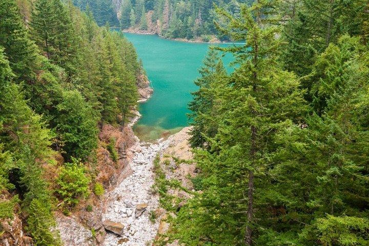 North Cascades National Park Small Group Scenic Tour from Seattle