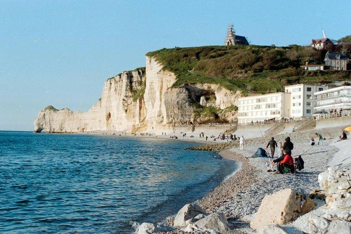 From Paris: a day tour to the cliffs of Étretat and Honfleur
