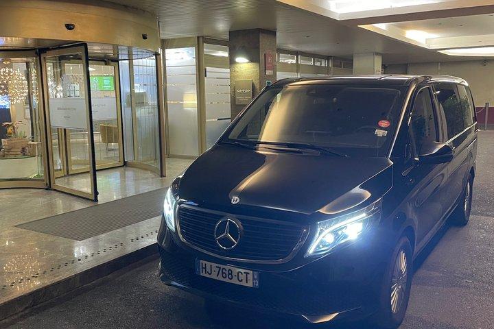 Private Marseille Tour in Luxury Van Notre Dame Corniche Cassis
