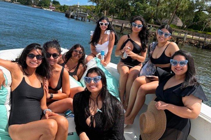 West Palm Beach Cruising Charters, Cruising Anchoring or Fishing