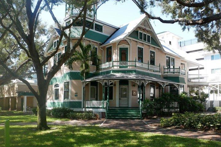 Private Golf Cart Tour - The History of St. Petersburg