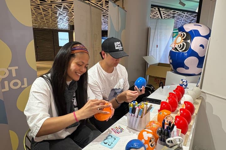 Tokyo: Paint Your Own Daruma - Japanese Good Luck Charm