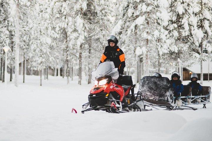 Arctic Circle Snowmobile Safari for Beginners in Rovaniemi