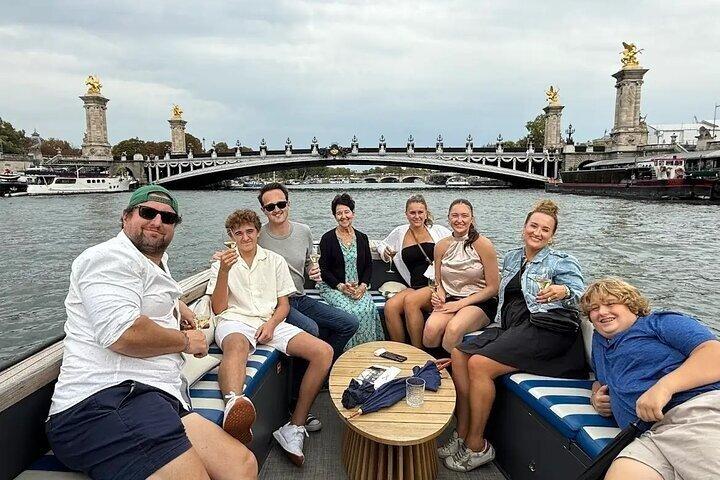 Eiffel Tower Grounds Walk and Seine River Dining Cruise
