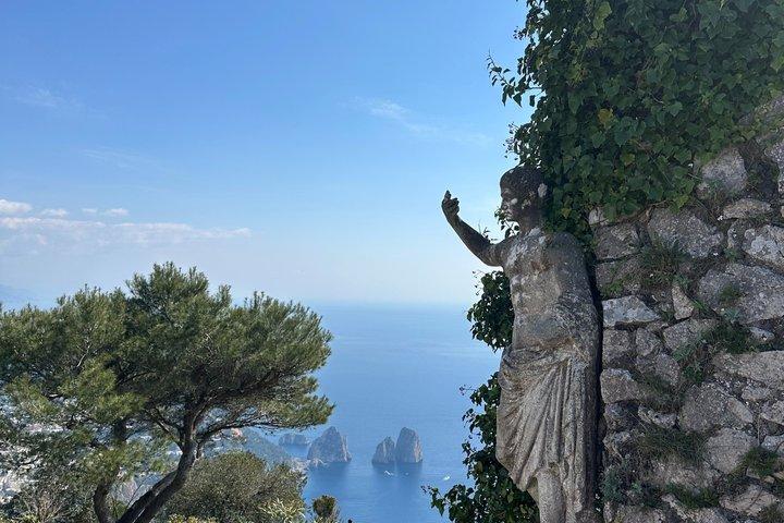 From Sorrento/Nerano:Capri Shared Tour (9:15am Boat Departure)