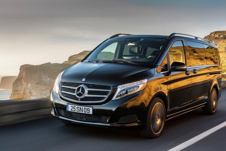 Lisbon Private Car Hire with Driver – plan your own tour