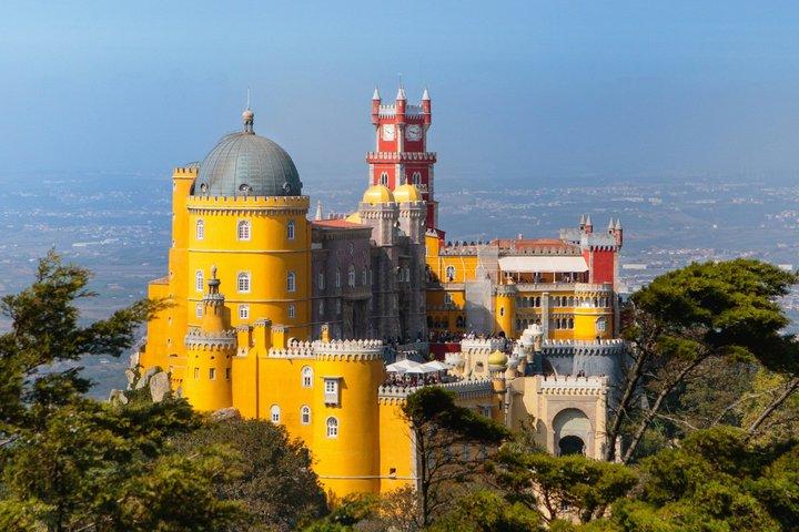 Sintra, Cabo da Roca & Cascais Private Tour from Lisbon