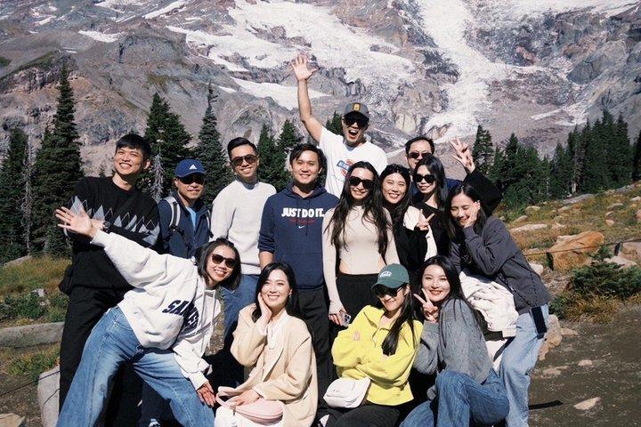 Mt Rainier National Park Small Group Tour from Seattle