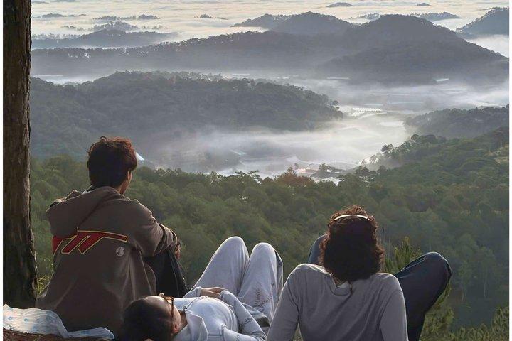 Dalat: Cloud Hunting & Sunrise Trekking to Hon Ho Mountain