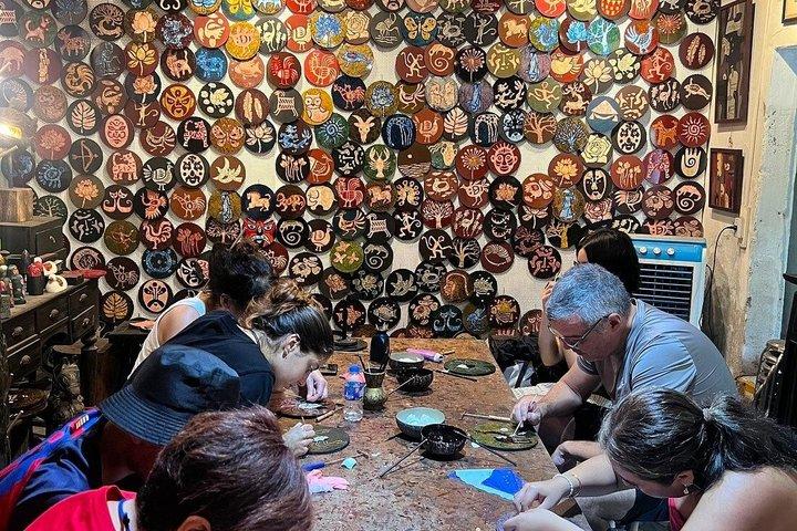 Hanoi Craft Villages Tour: Incense, Conical Hats & Lacquer Art