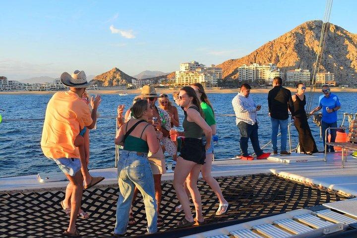 Cabo San Lucas Sunset Cruise Live Mariachi, Dance and Open Bar