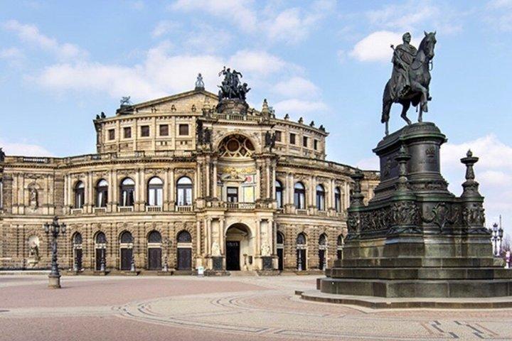 Dresden Walking Tour Discover Renaissance and Baroque Treasures