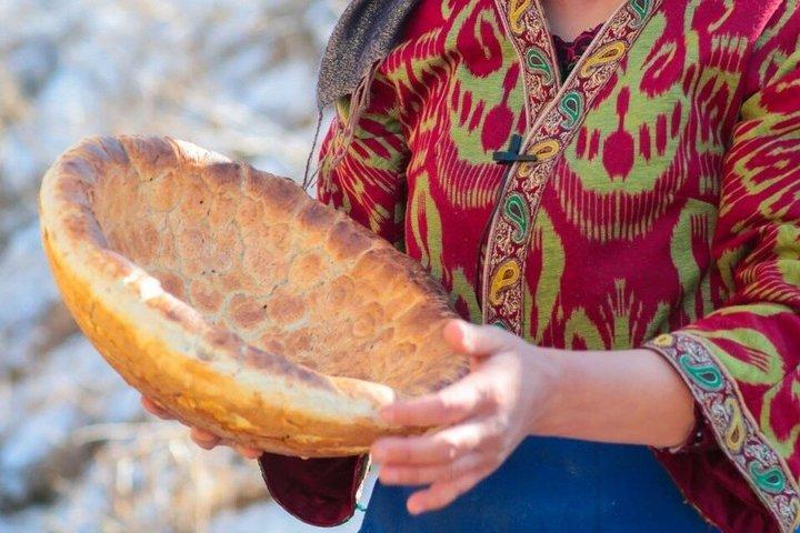 Uzbekistan 6 days private tour Tas-Khiva-Buk-Sam-Tas