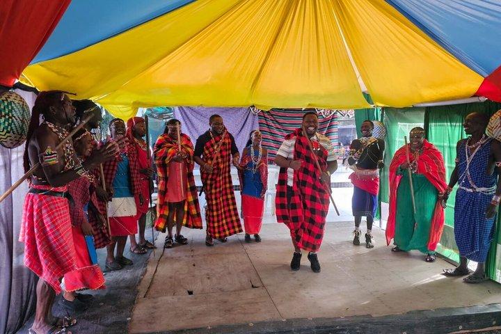 Cultural tour: Traditional dances and maasai Market