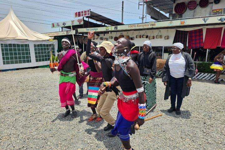 Cultural tour: Traditional dances and maasai Market