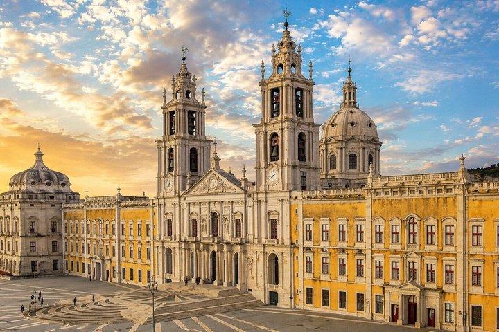 From Lisbon: Mafra, Ericeira & Queluz Palace Small-Group Day Tour