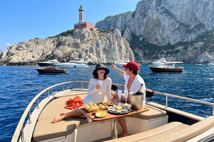 All-Inclusive Capri Boat Tour with City Visit from Positano