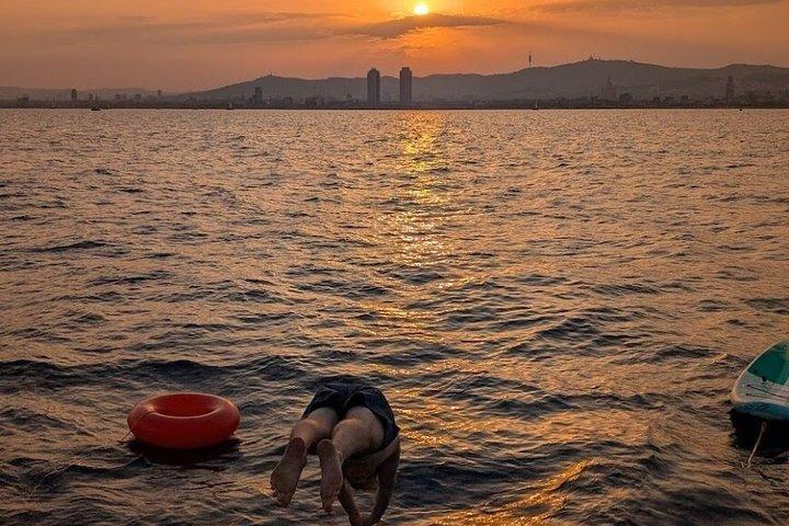 Barcelona Sunset & Daytime Sailing Tour with Drinks & Snacks