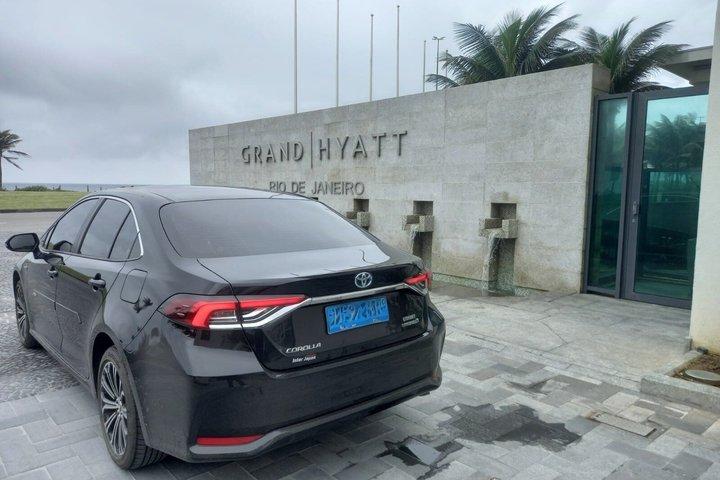 Executive GIG Rio Galeao airport private transfer up to 4 pax to South Zone