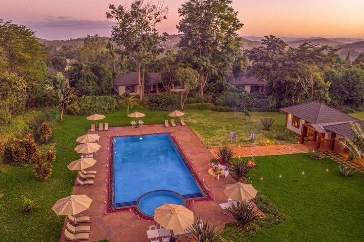 Luxury 2 Day Big Five Safari | Tarangire & Ngorongoro Crater