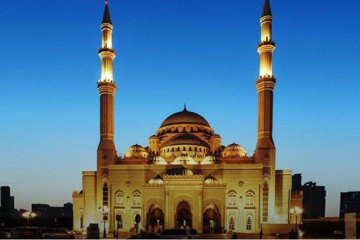 Sharjah and Ajman Private Sightseeing Tour from Dubai