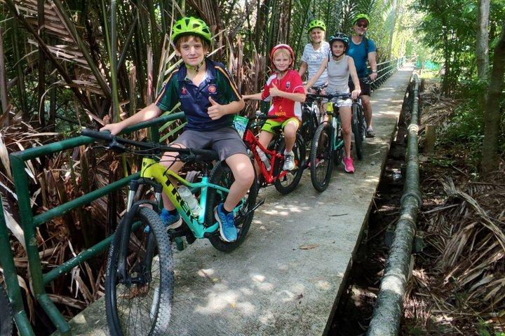 Bangkok Jungle Bike Tour - Hotel-pickup & Lunch
