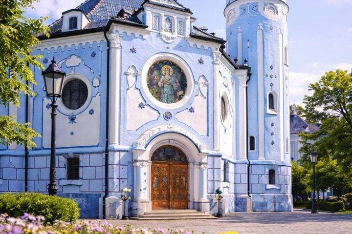 Exclusive Private Budapest & Bratislava Experience from Vienna