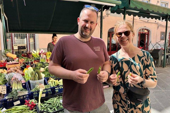 Pisa Street Food and City Highlights Walking Tour