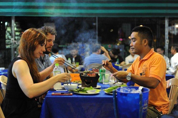 Hue Street Food Tour with Local Food Expert Guide