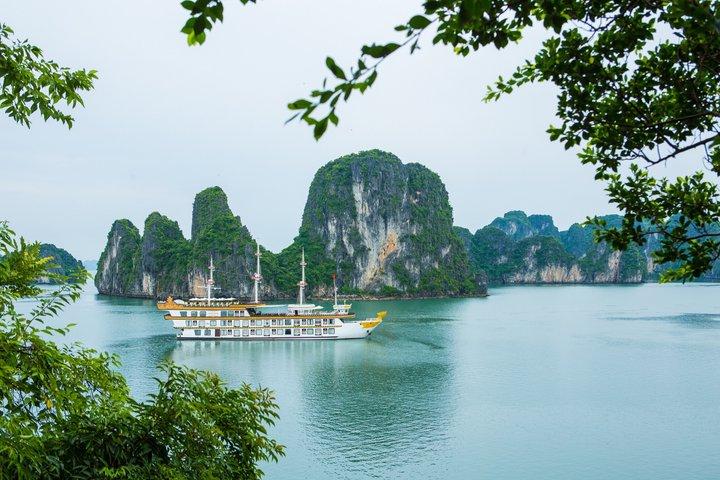 Dragon Legend Cruise: 2-Day Bai Tu Long Bay Luxury Escape