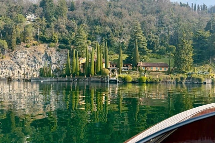 Private Lake Como Tour by Classic Wooden Boat