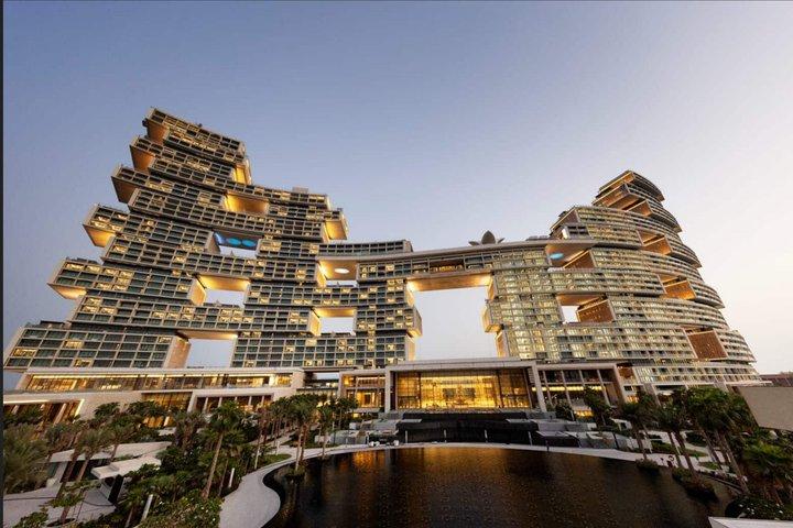 Burj Khalifa L148 VIP & Atlantis Royal Afternoon Tea