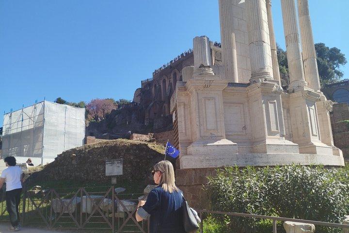 Colosseum & Roman Forum Guided Tour