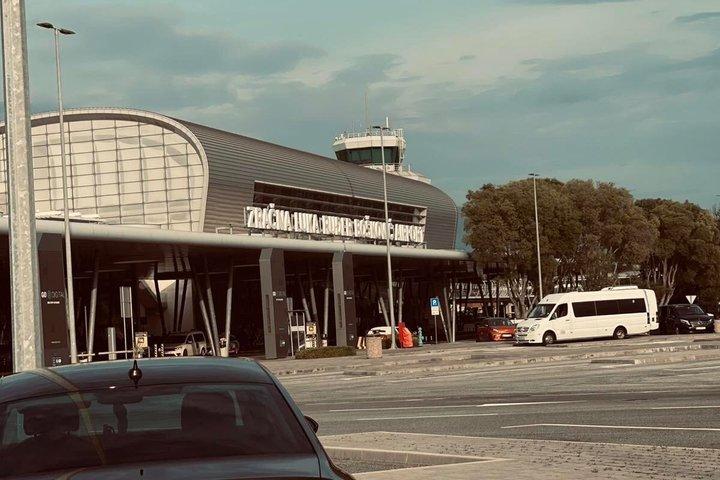 Private transfer from Dubrovnik airport to Kotor