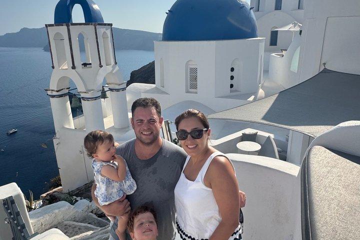 Santorini Private Shore Excursion – Beaches & Highlights