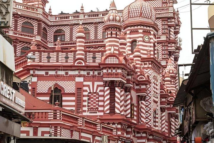 Colombo City Tour - Temples, Fort and Local Food