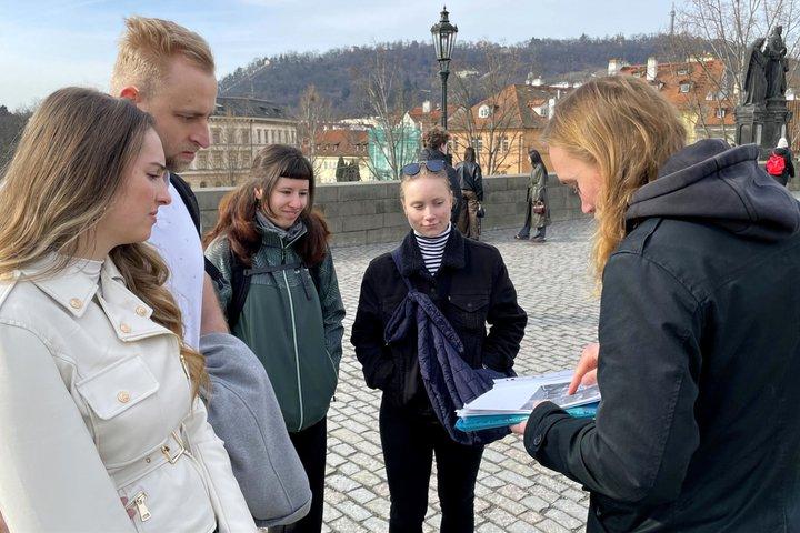Prague Old Town and Jewish Quarter Small Group Guided Tour in German