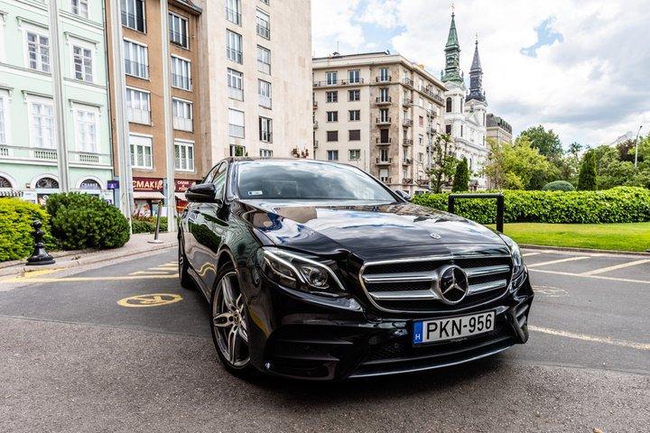 Private Luxury Transfer between River Cruise Dock&Budapest Hotel