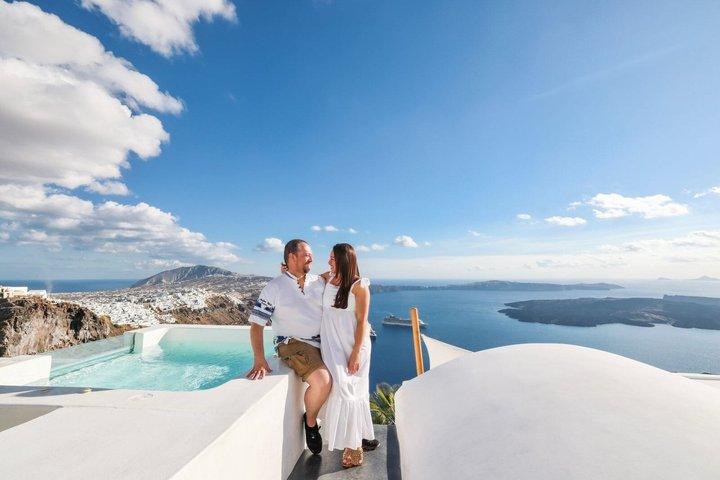 Family Casual Photoshoot in Santorini